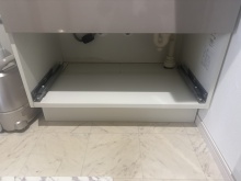 洗面化粧台の水漏れ跡